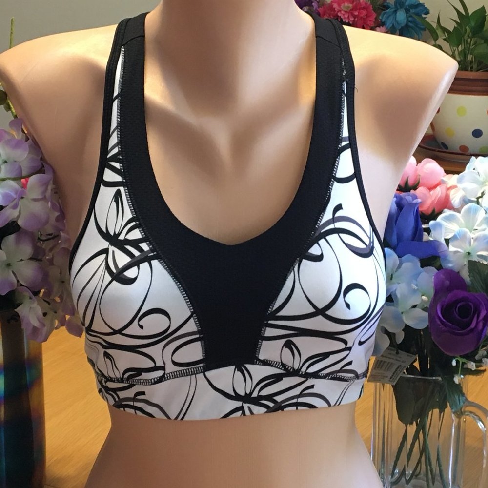TEK GEAR  Small Racerback Pull On WF Sports Bra